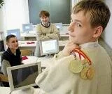 Участники школьных олимпиад получили награды в Дубне